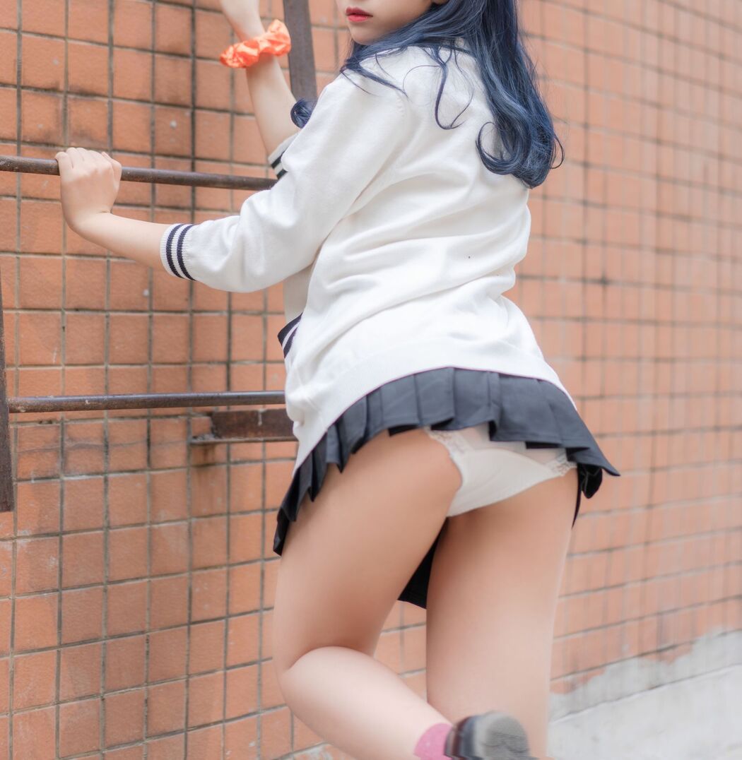 [网红Coser] Monthly su "Bao Duo Liu Hua"