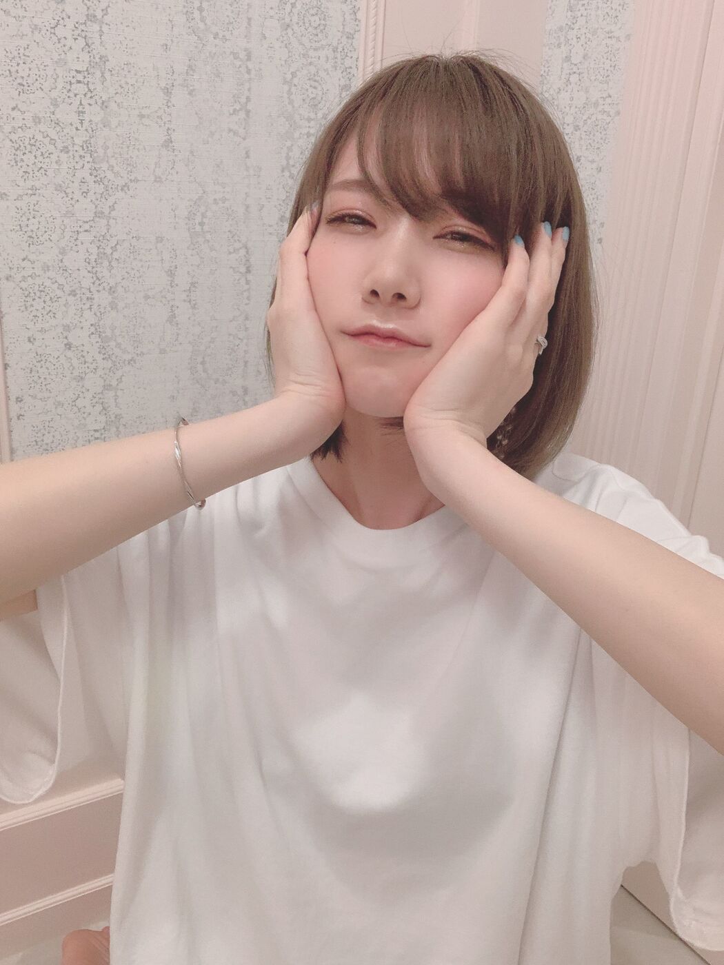 [Internet celebrity COSER] Japanese sweet COSER けんけん[fantia] 2020.07 フロントホックがどう外れるか気になりません?