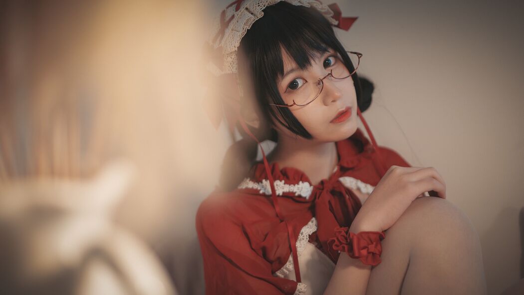[网红Coser] Monthly su "Little Red Riding Hood"