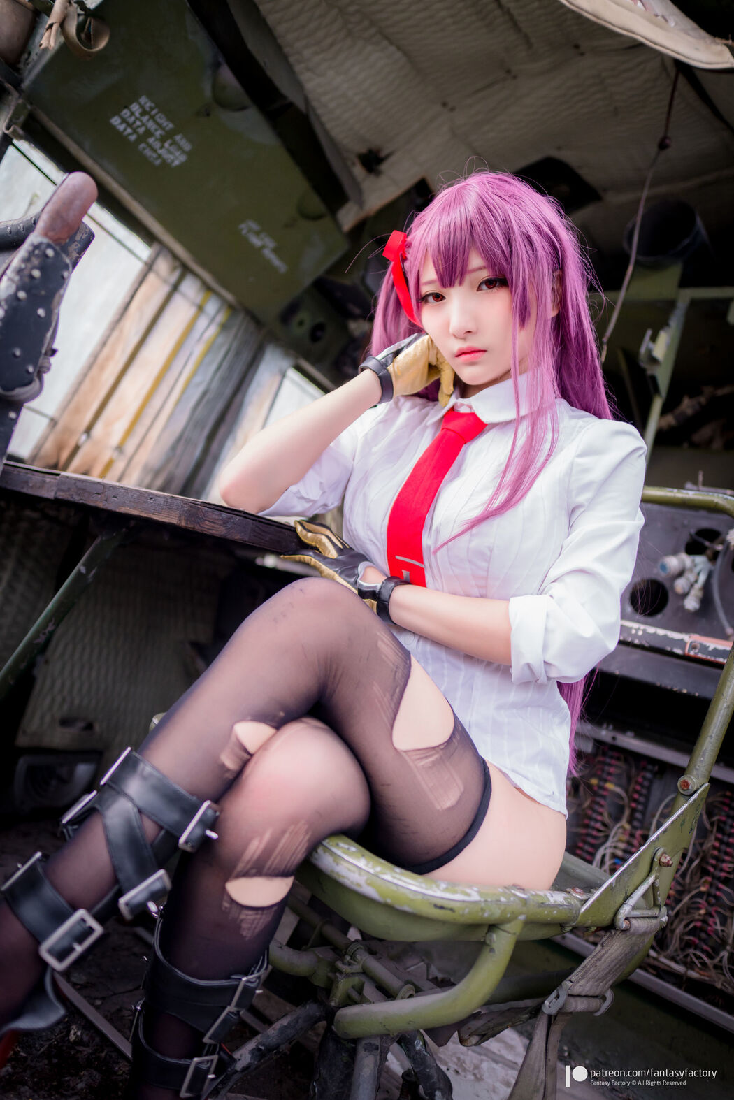 COSER Xiaoding "Black Silk + Vinyl + Female Killer" [Fantasy Factory]