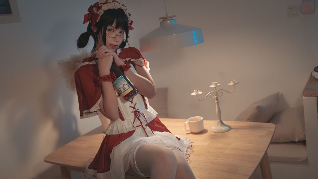 [网红Coser] Monthly su "Little Red Riding Hood"
