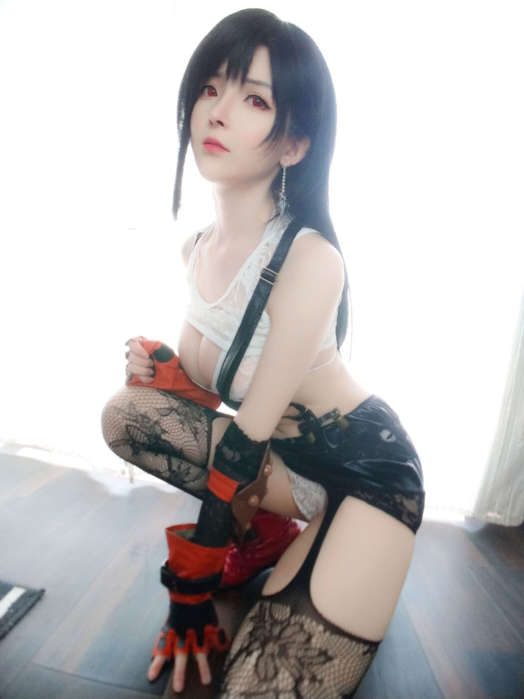 [网红Coser] Yi Xiaoyangze "Tifa Doujin"