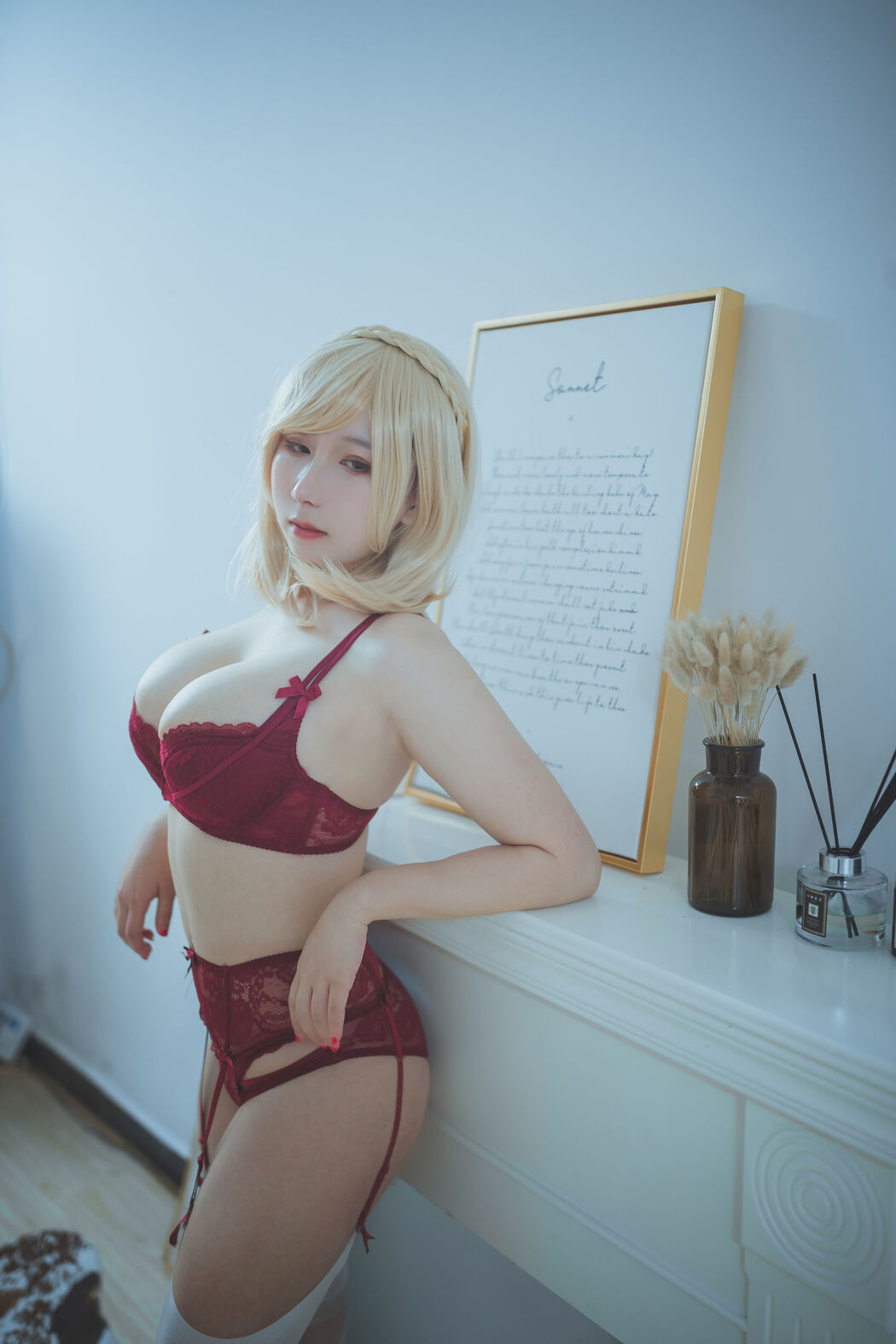 [网红Coser] Cong Cong Cong Luan "Weiou Lingerie"