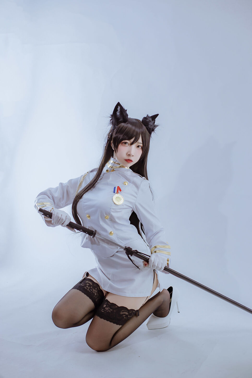 [Cosplay Photo] Popular Coser Nizo Nisa - Canine's Dependent Blue Atago Military Uniform Cover Photo