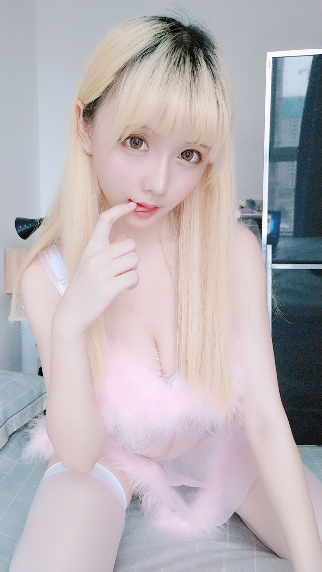 [网红Coser] Stars are too late "Pink Pajamas"