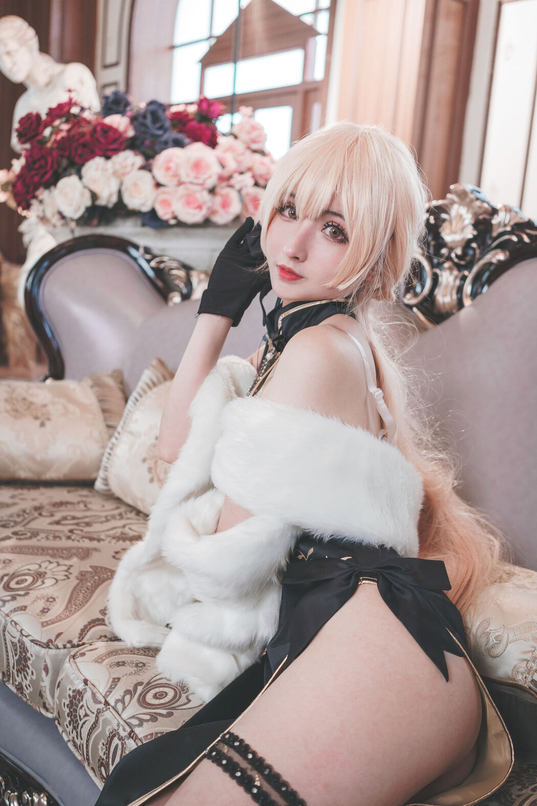 [Net Red Coser Beauty] Rioko Ryoko "Girls Frontline OTs-14"