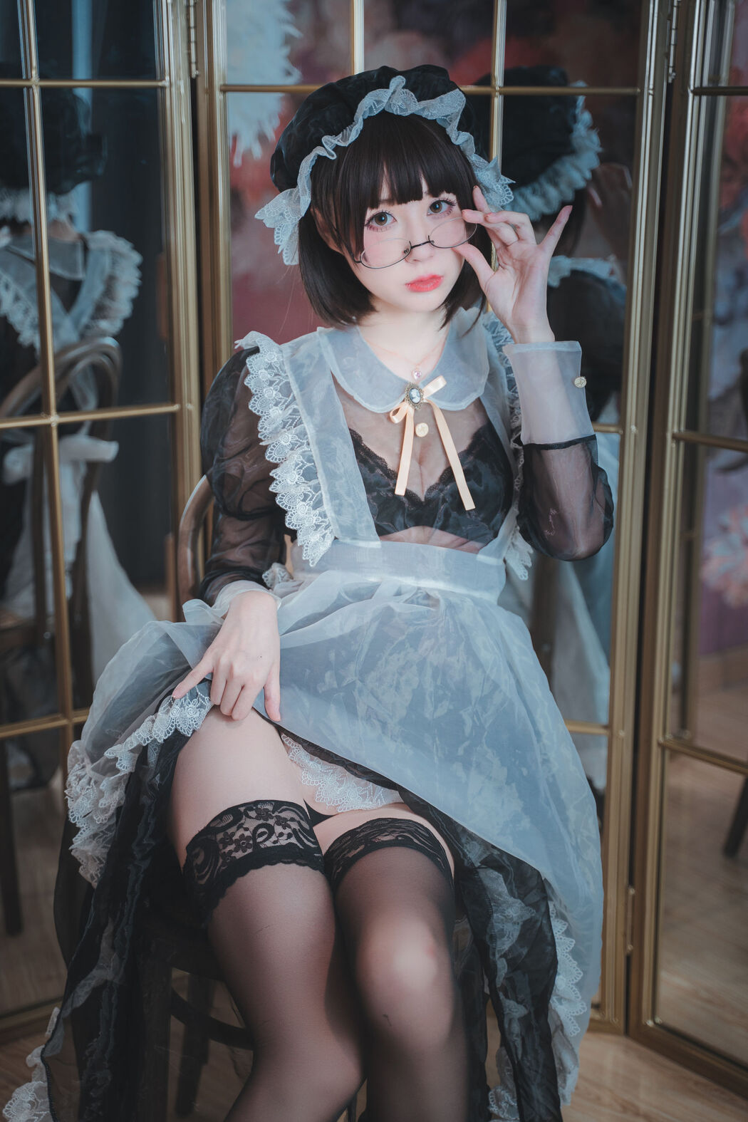 Cute girl Coser Nange "Transparent Maid"