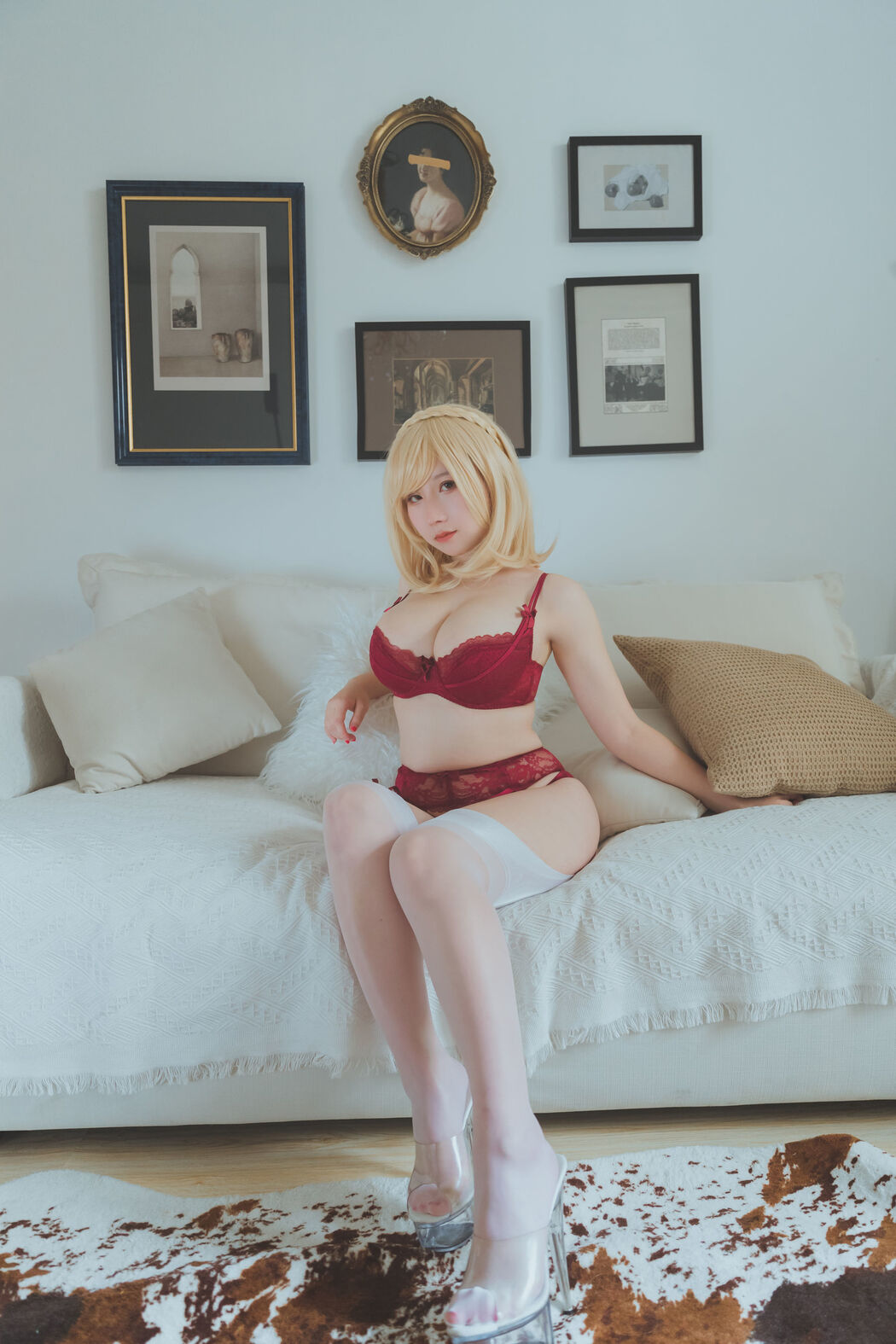 [网红Coser] Cong Cong Cong Luan "Weiou Lingerie"