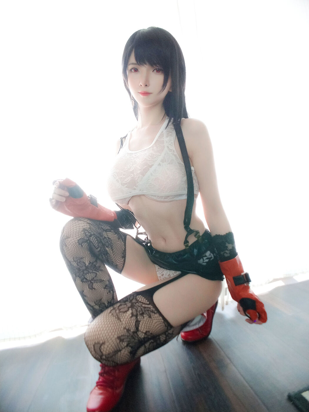 [网红Coser] Yi Xiaoyangze "Tifa Doujin"