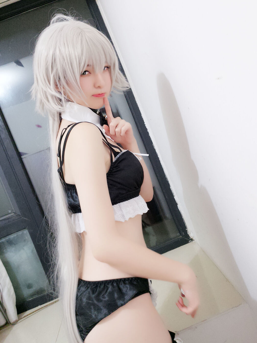 COSER Yi Xiaoyang Ze "Hetias + Black Rabbit + Private Photo" [COSPLAY Beauty]
