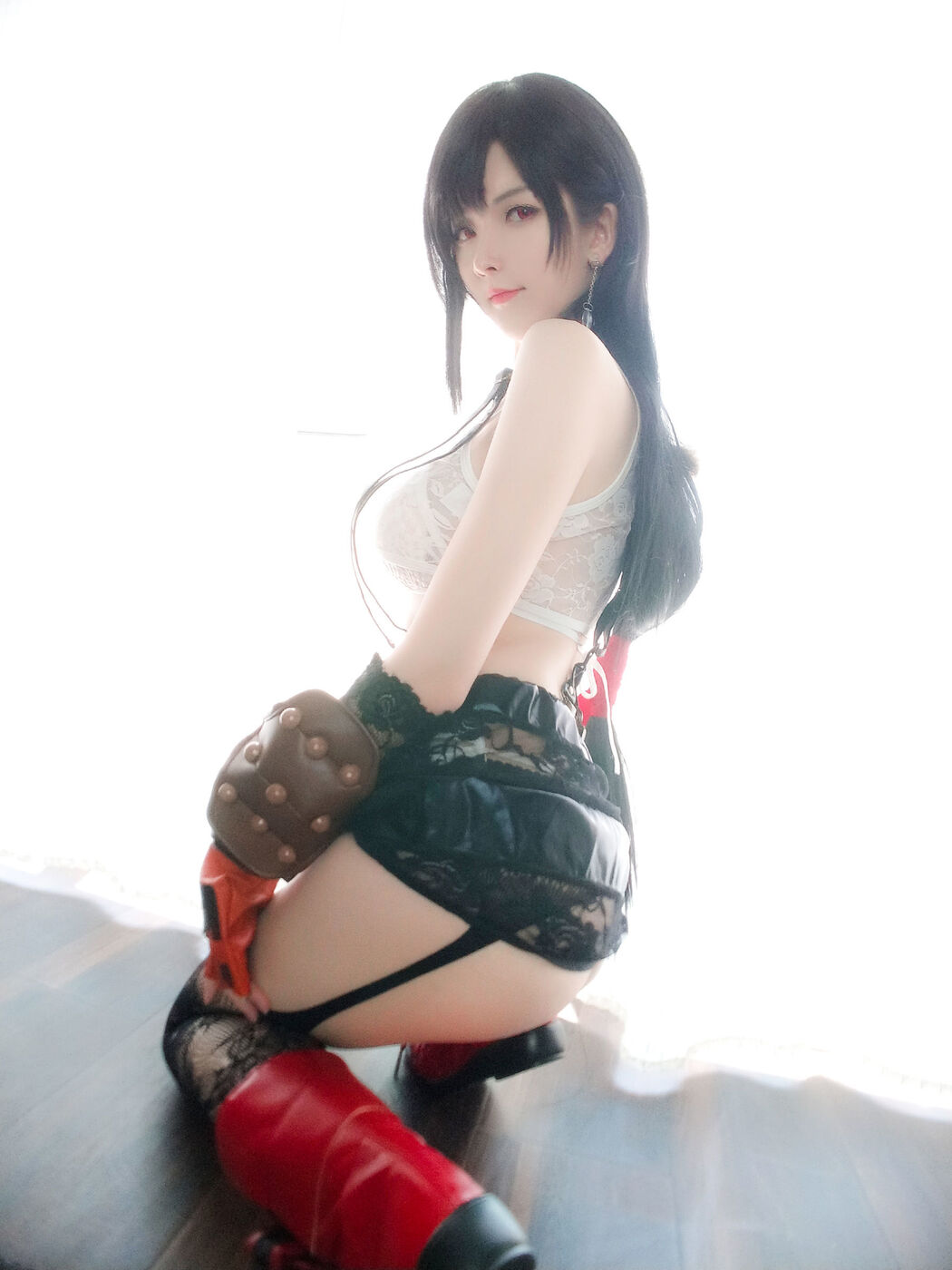[网红Coser] Yi Xiaoyangze "Tifa Doujin"
