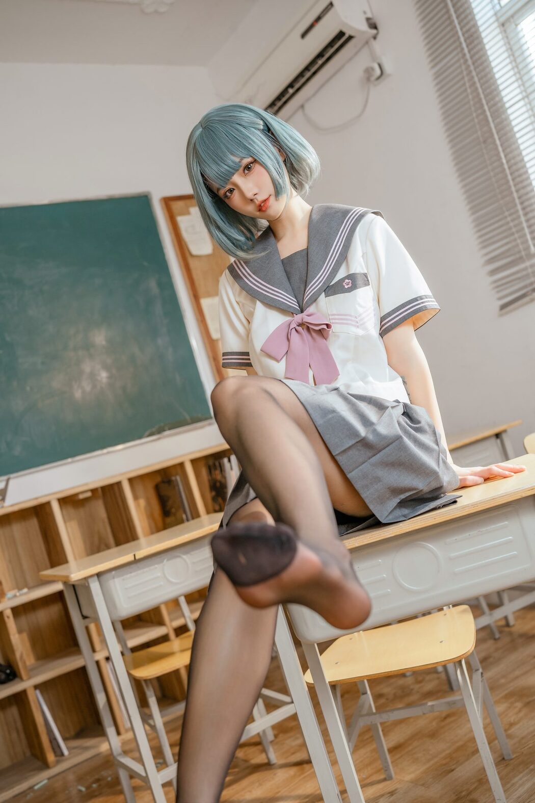 Coser@桃良阿宅 – 不良JK Part2