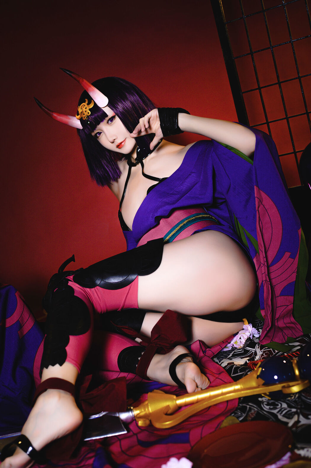 [COS Welfare] Miss Coser Xing Zhi Chi - Wine Swallow