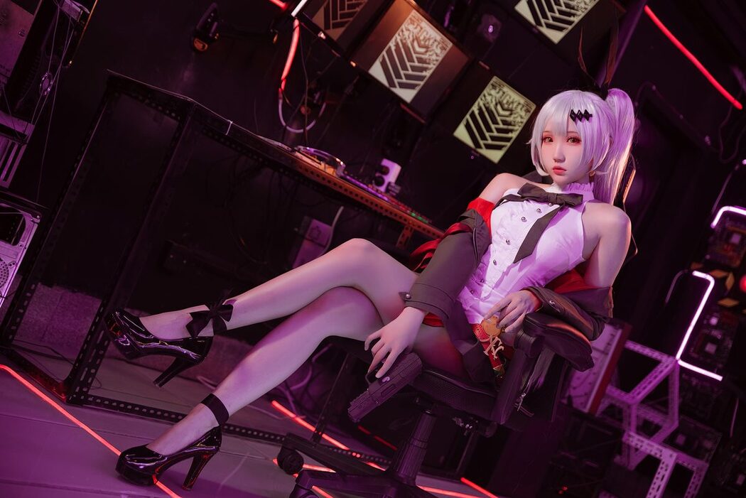 Coser@瓜希酱 – 少女前线 FN-57 Five-seveN