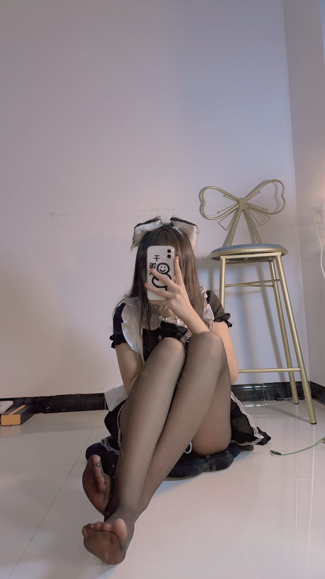 Coser@小宁hate 宁酱 – 黑丝女仆