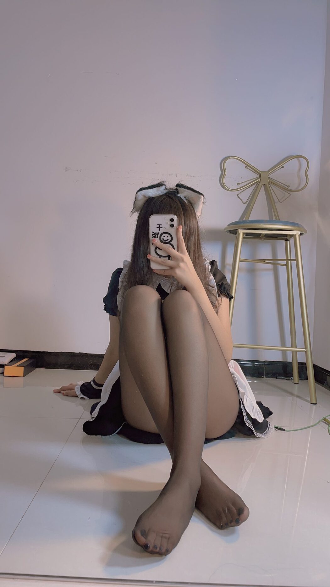 Coser@小宁hate 宁酱 – 黑丝女仆