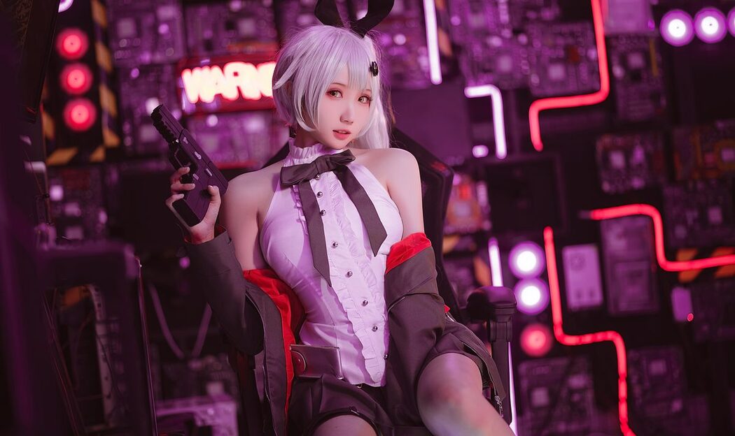 Coser@瓜希酱 – 少女前线 FN-57 Five-seveN