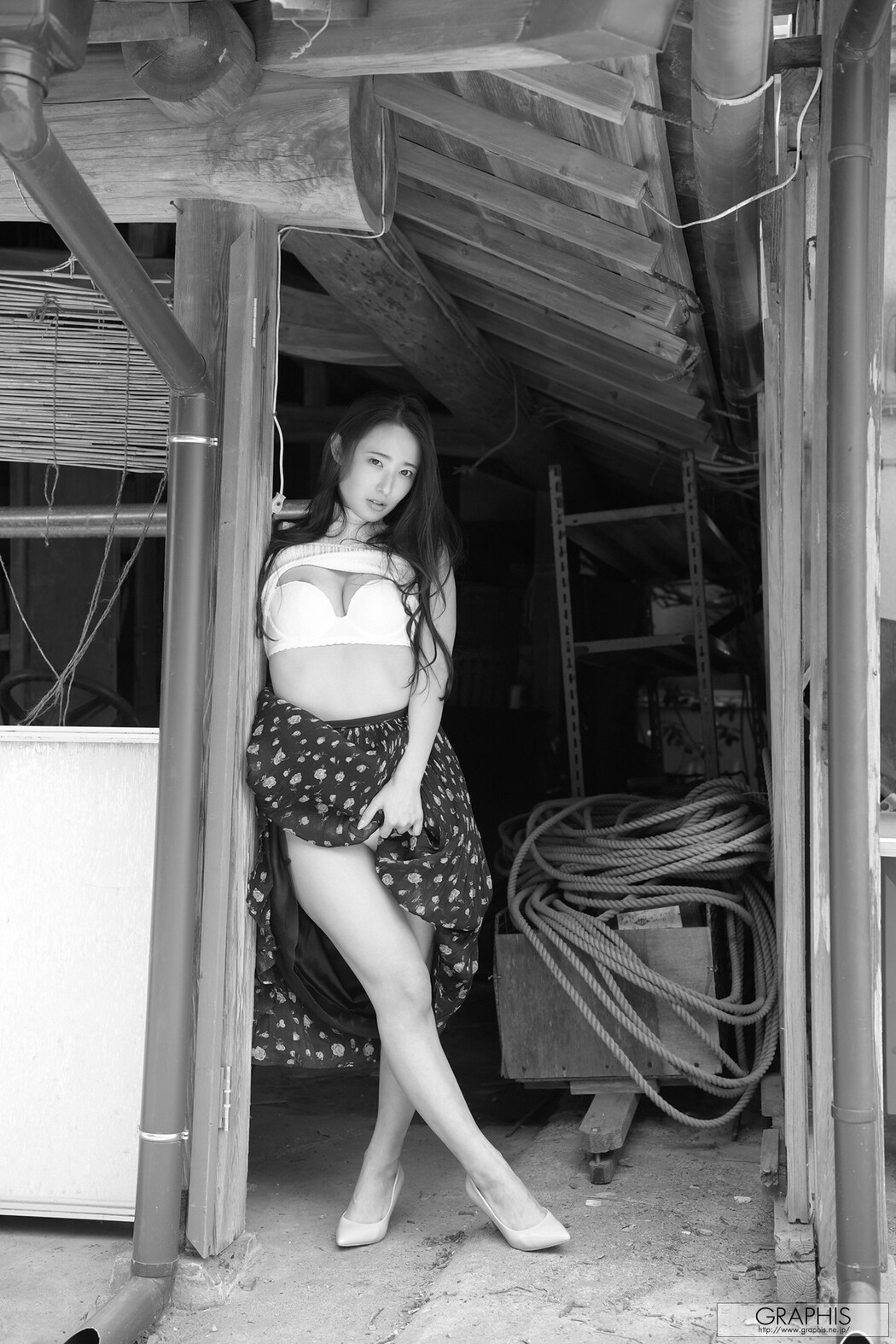 Suzu Matsuoka 松岡すず, [Graphis] Calender 每日一枚 2022.10