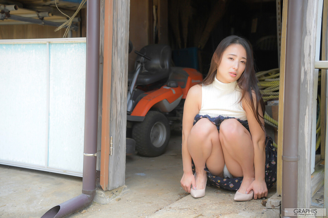 Suzu Matsuoka 松岡すず, [Graphis] Calender 每日一枚 2022.10