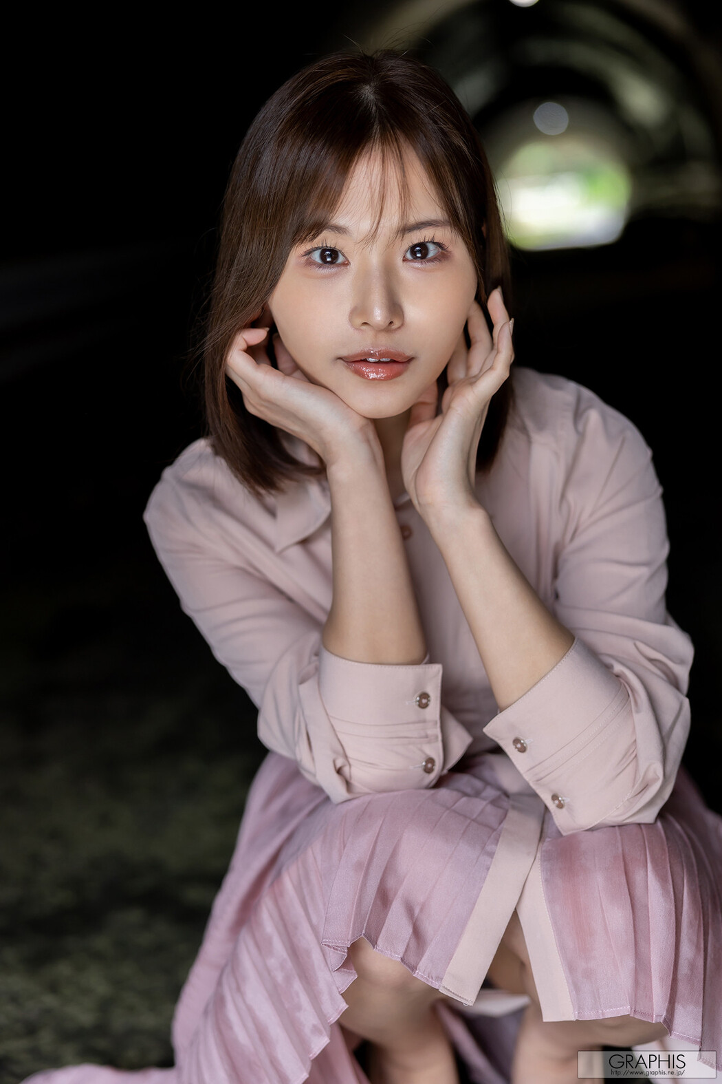 Ai Hongo 本郷愛, [Graphis] Gals 「Emotional」 Vol.1