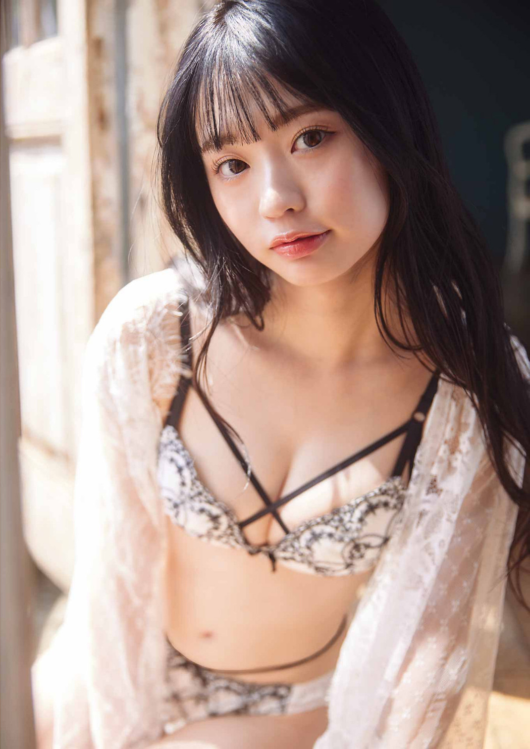 Nagisa Tsuki 月なぎさ, Young Gangan 2023 No.11 (ヤングガンガン 2023年11号)