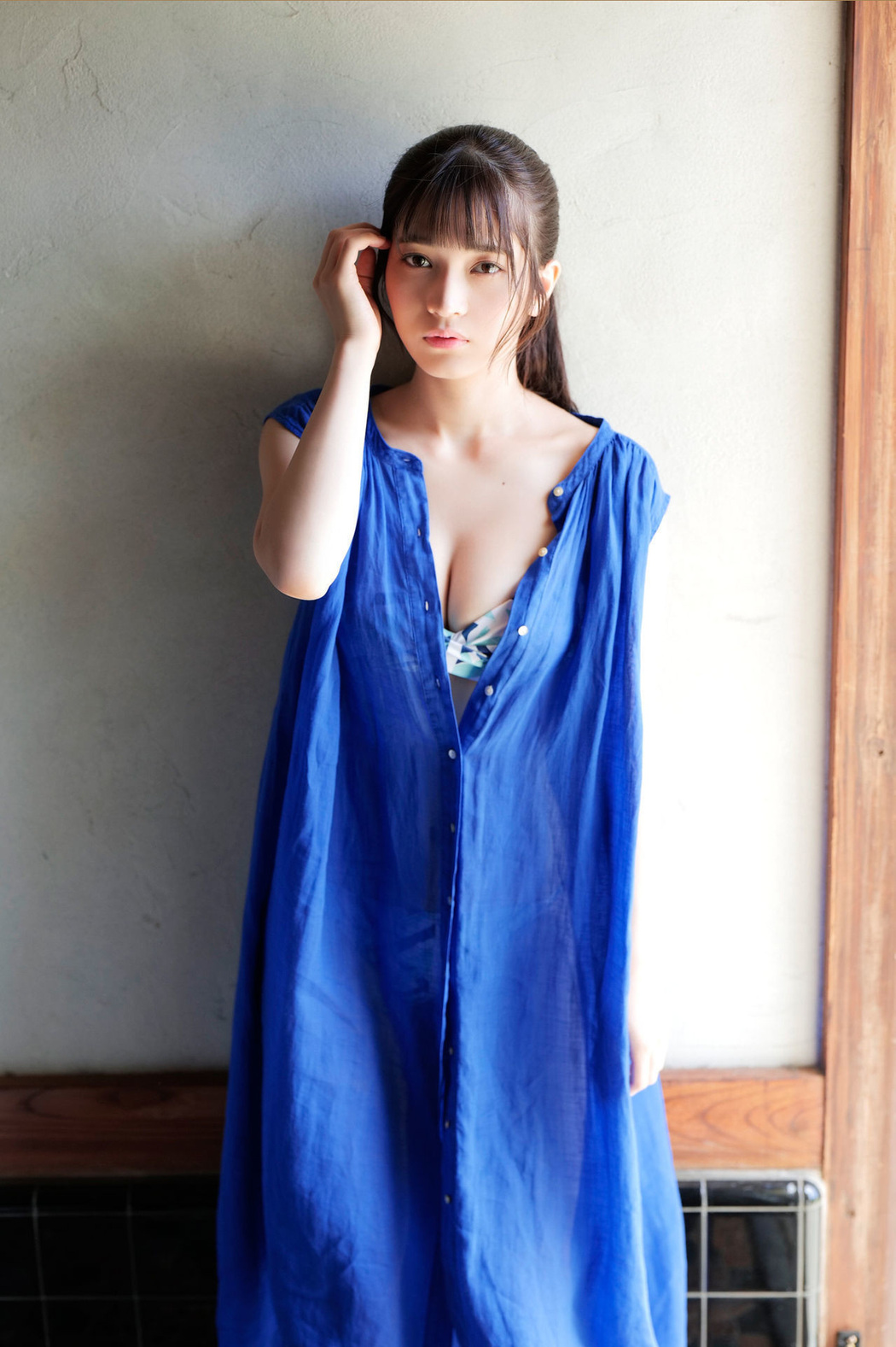 Nanako Kurosaki 黒嵜菜々子, ＦＲＩＤＡＹデジタル写真集 「日本一バズってるＢＩＫＩＮＩ ｖｏｌ．１」 Set.01