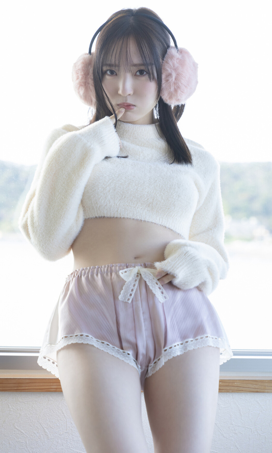 Yura Yura 由良ゆら, 週プレ Photo Book 「いっぱい見てね」 Set.01 Cover Photo