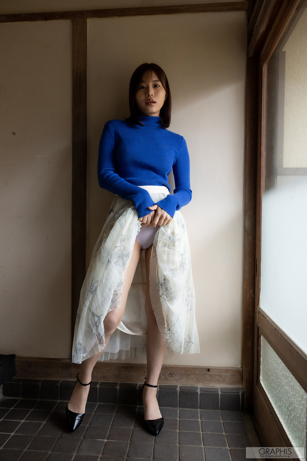 Ai Hongo 本郷愛, [Graphis] Gals 「Emotional」 Vol.2