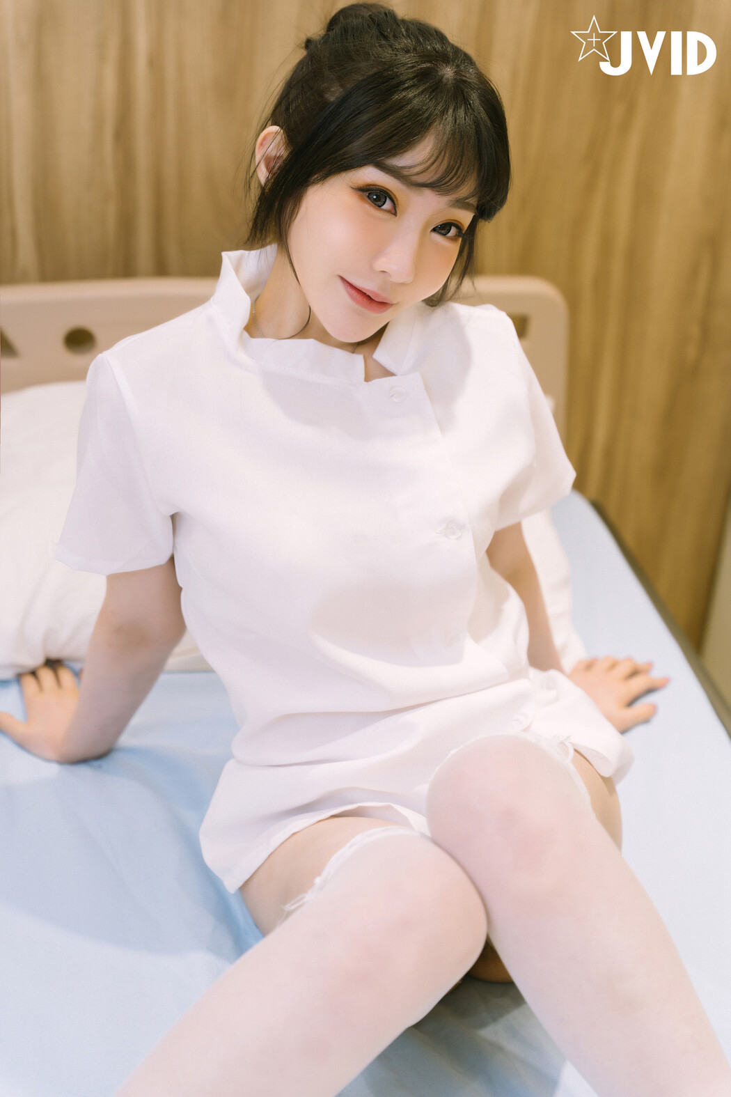 JVID精品 超頂超人氣SSS極品女神璃奈醬口交回春療法
