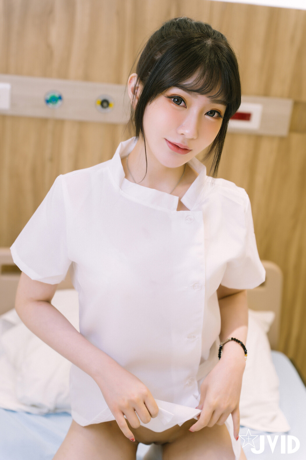 JVID精品 超頂超人氣SSS極品女神璃奈醬口交回春療法