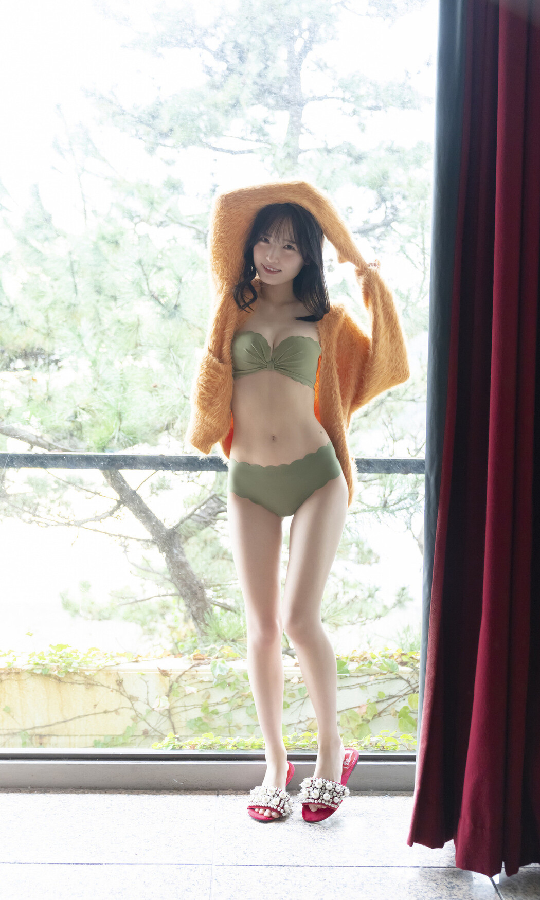 Yura Yura 由良ゆら, 週プレ Photo Book 「いっぱい見てね」 Set.02