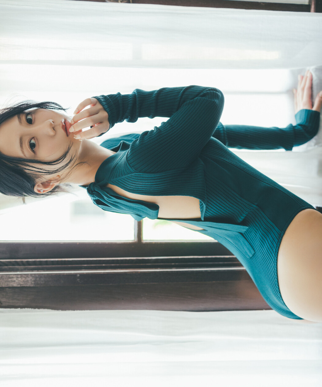 Nao Furuhata 古畑奈和, 週プレ Photo Book 「Emergence」 Set.02 Cover Photo