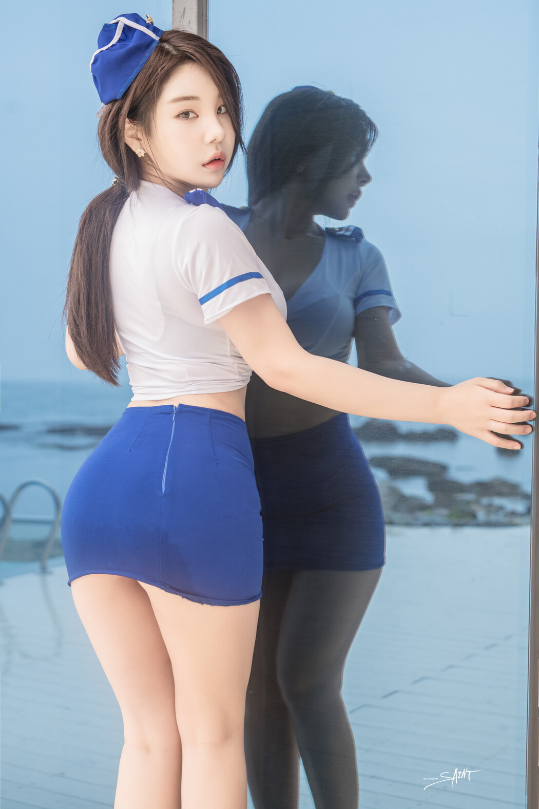 Zzyuri 쮸리, [SAINT Photolife] Blue Marine