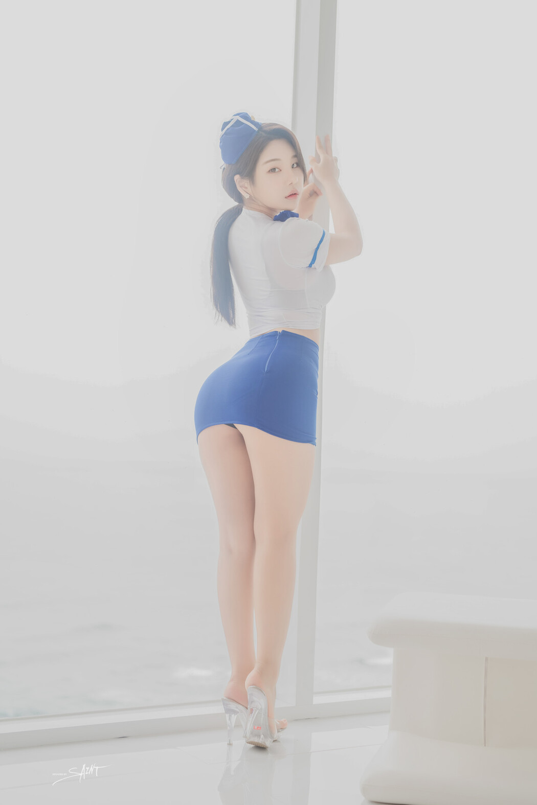 Zzyuri 쮸리, [SAINT Photolife] Blue Marine