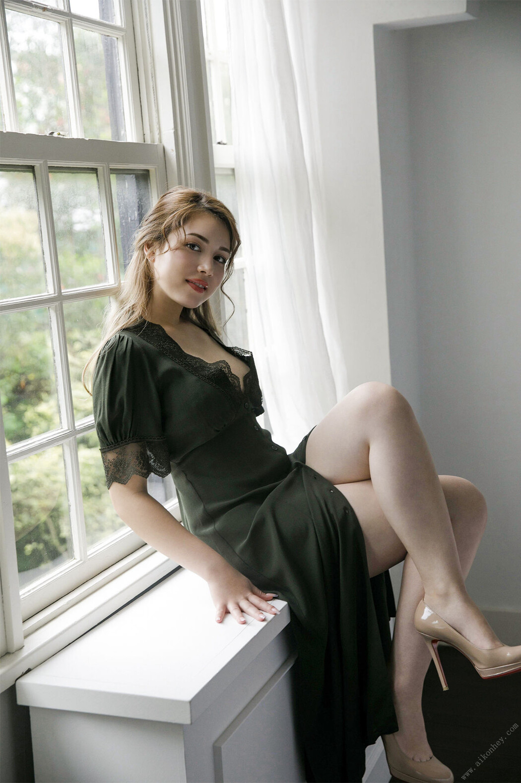 Michelle Megumi ミッシェル愛美, ＦＲＩＤＡＹデジタル写真集 『２０歳の絶世美女ヌード ｖｏｌ．２』 Set.03