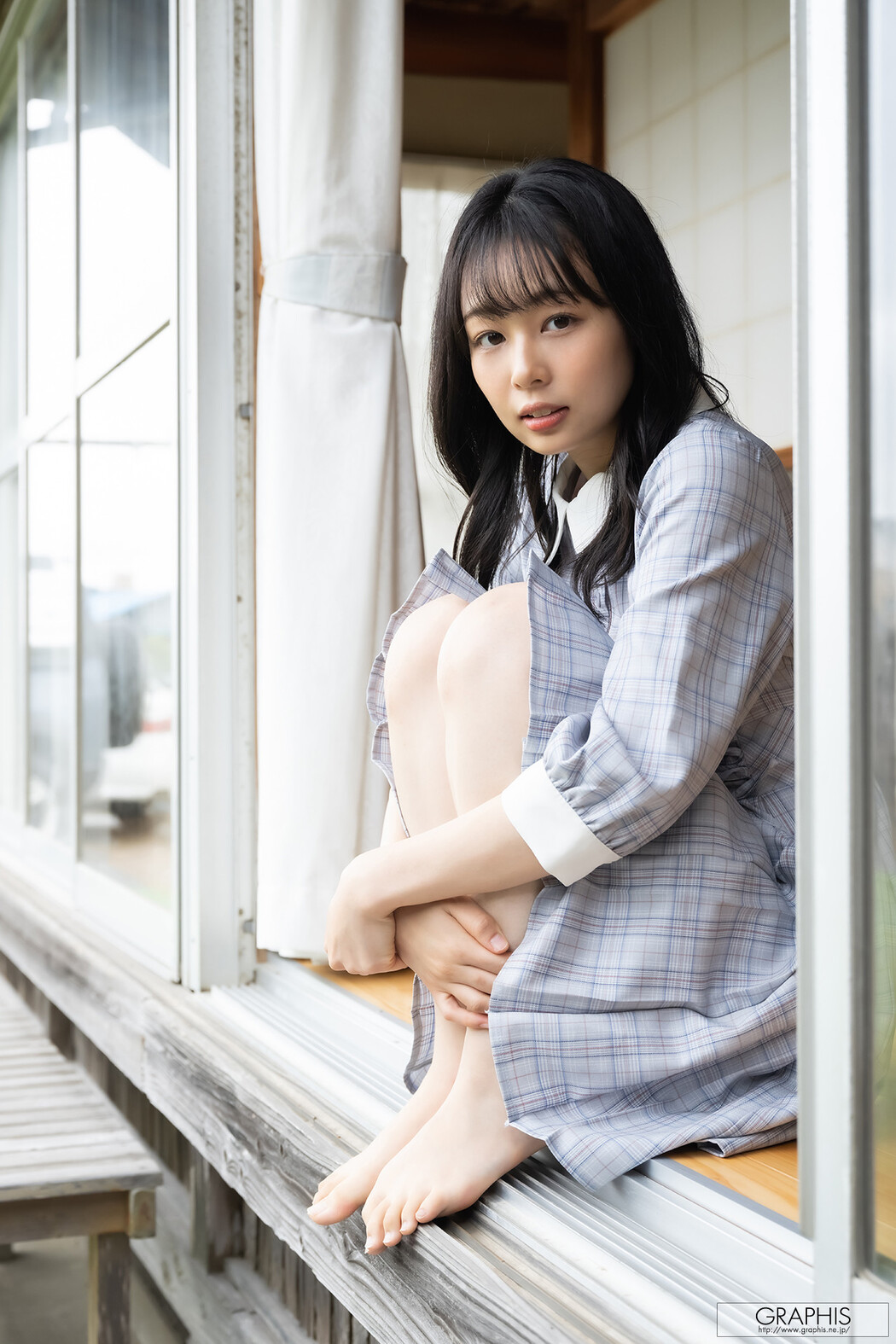 Ami Tokita 時田亜美, [Graphis] Gals 「With A Smile」 Vol.02