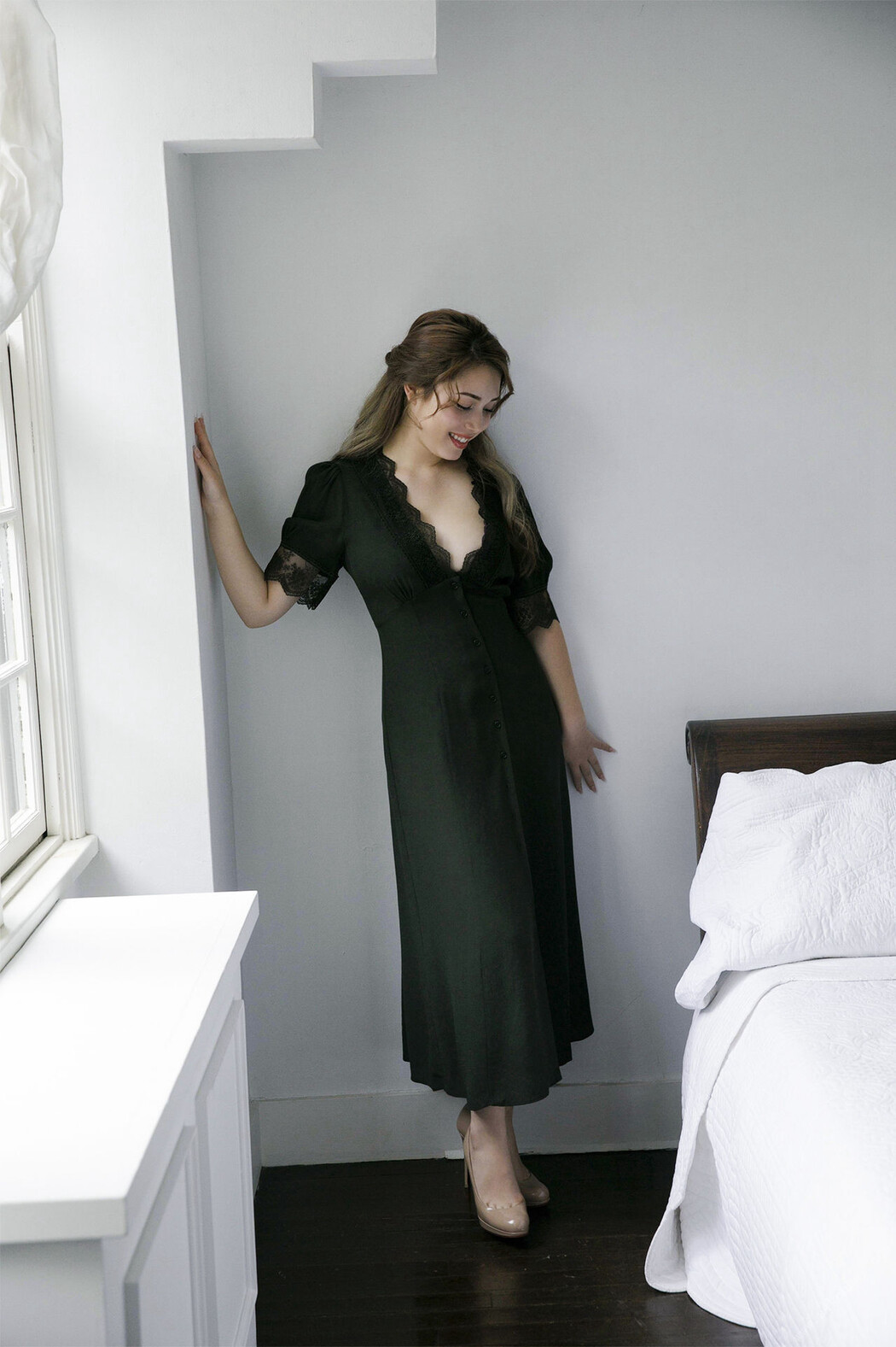 Michelle Megumi ミッシェル愛美, ＦＲＩＤＡＹデジタル写真集 『２０歳の絶世美女ヌード ｖｏｌ．２』 Set.03 Cover Photo