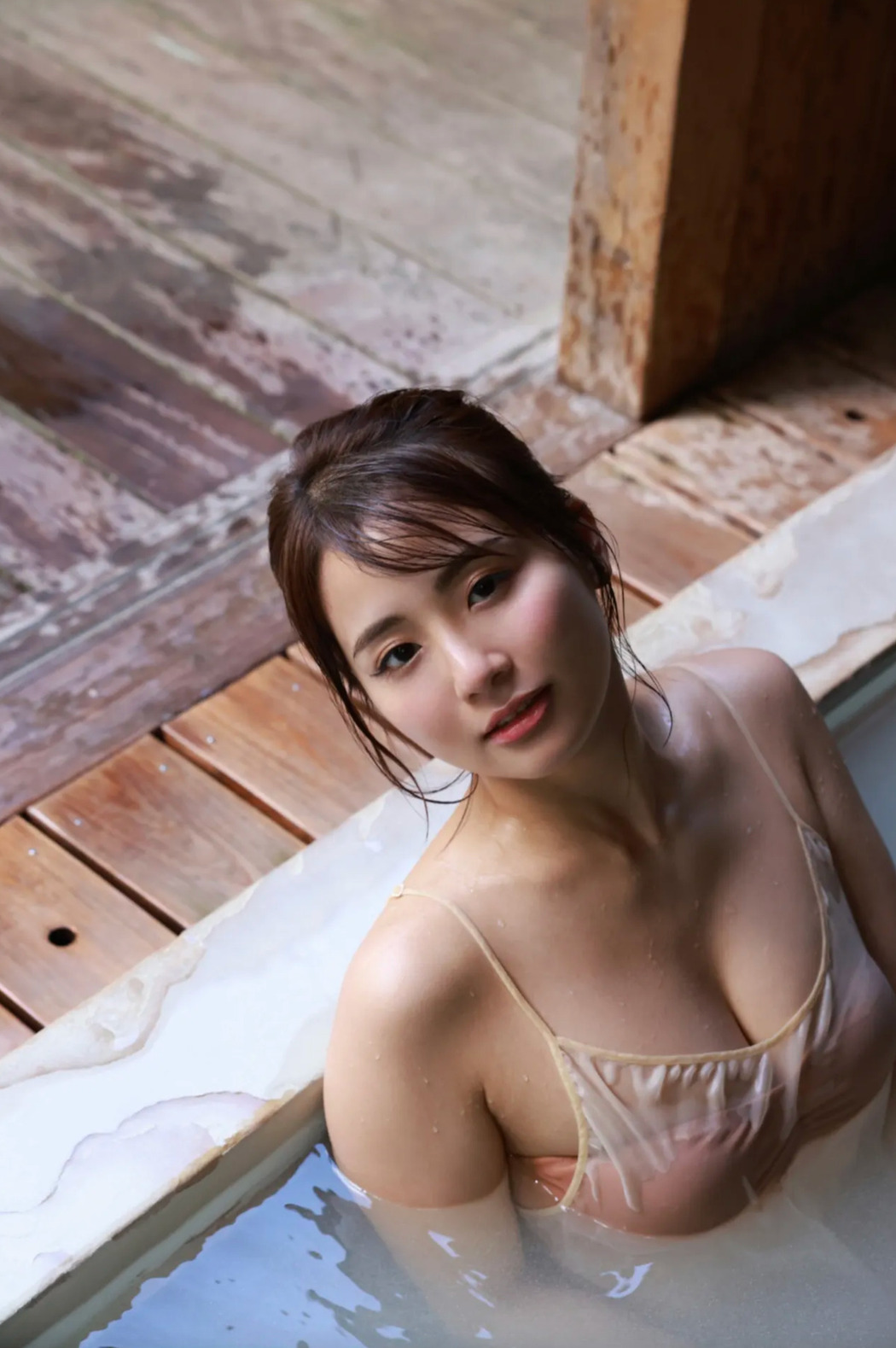 Natsumi Hirajima 平嶋夏海, FRIDAYデジタル写真集 『癒やしの雫 vol.1 完全版』 Set.02