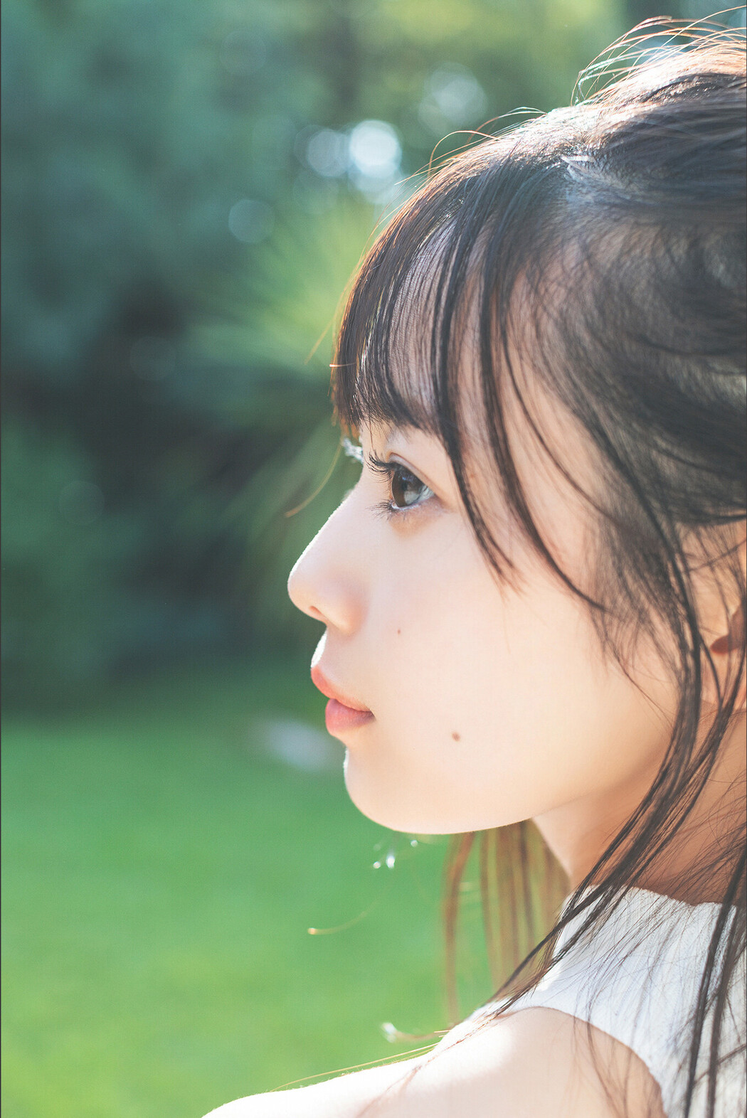 Saeko Kondo 近藤沙瑛子, ＦＲＩＤＡＹデジタル写真集 「ｐｕｒｅ ｐｕｒｐｌｅ」 Set.01