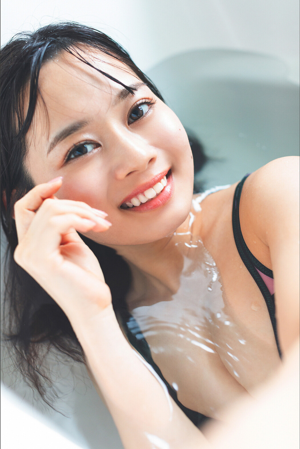 Saeko Kondo 近藤沙瑛子, ＦＲＩＤＡＹデジタル写真集 「ｐｕｒｅ ｐｕｒｐｌｅ」 Set.03