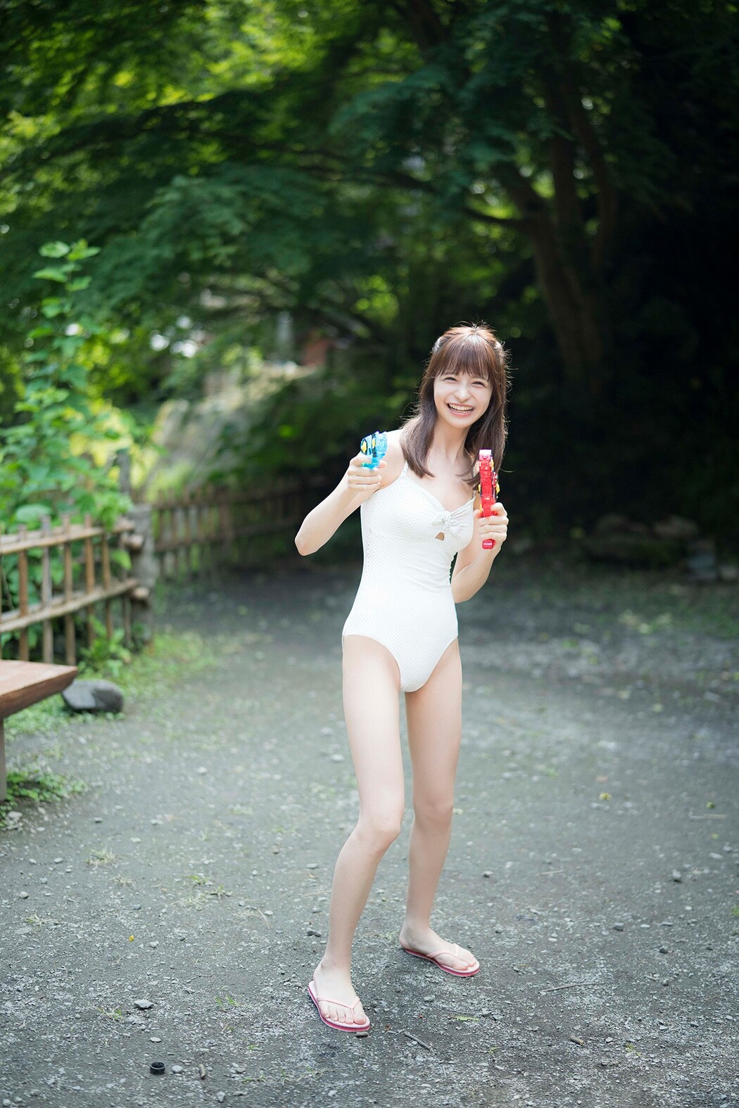 Fuuka Mori 森ふう花, FLASHデジタル写真集 「潮風に誘われて」 Set.01
