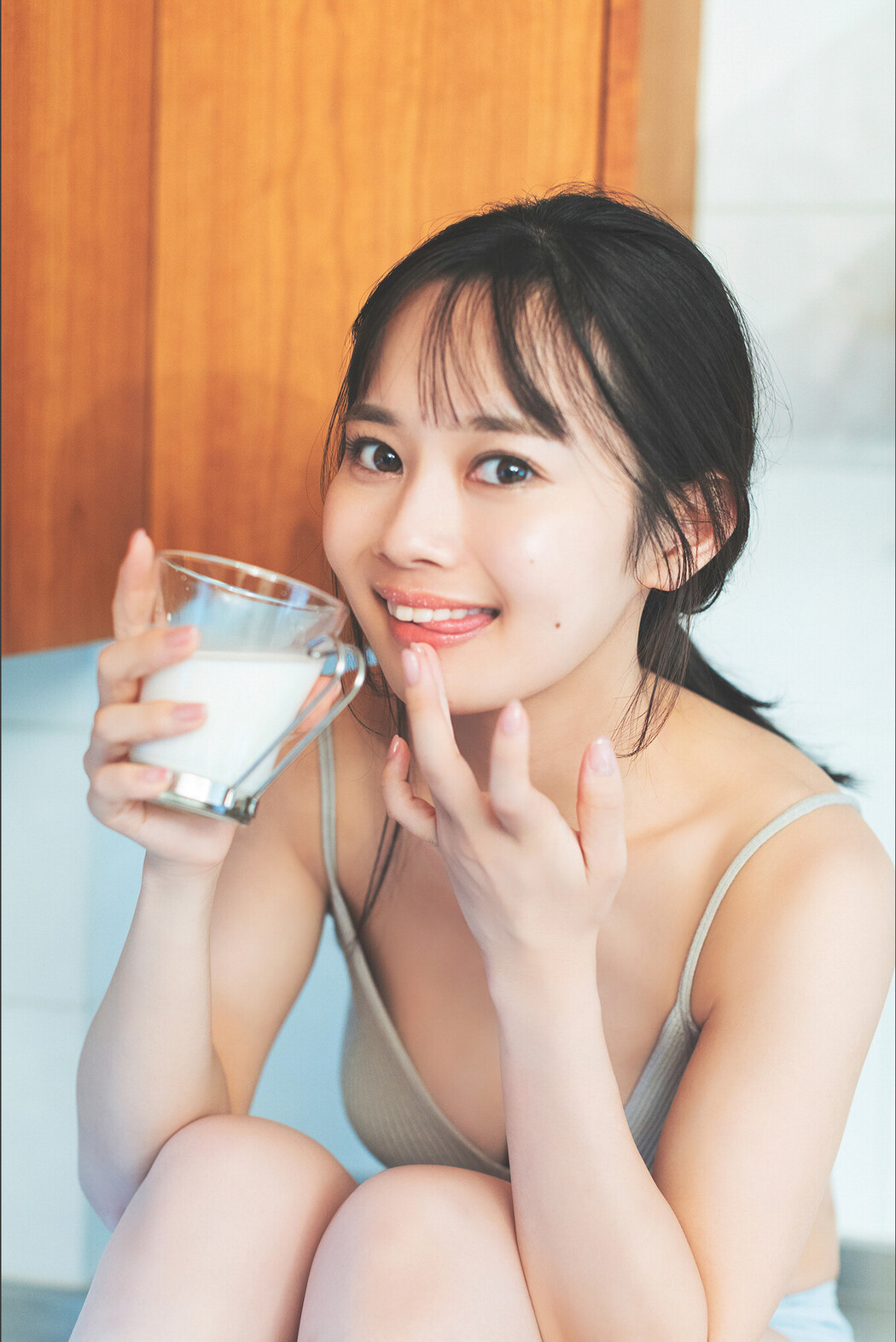 Saeko Kondo 近藤沙瑛子, ＦＲＩＤＡＹデジタル写真集 「ｐｕｒｅ ｐｕｒｐｌｅ」 Set.02