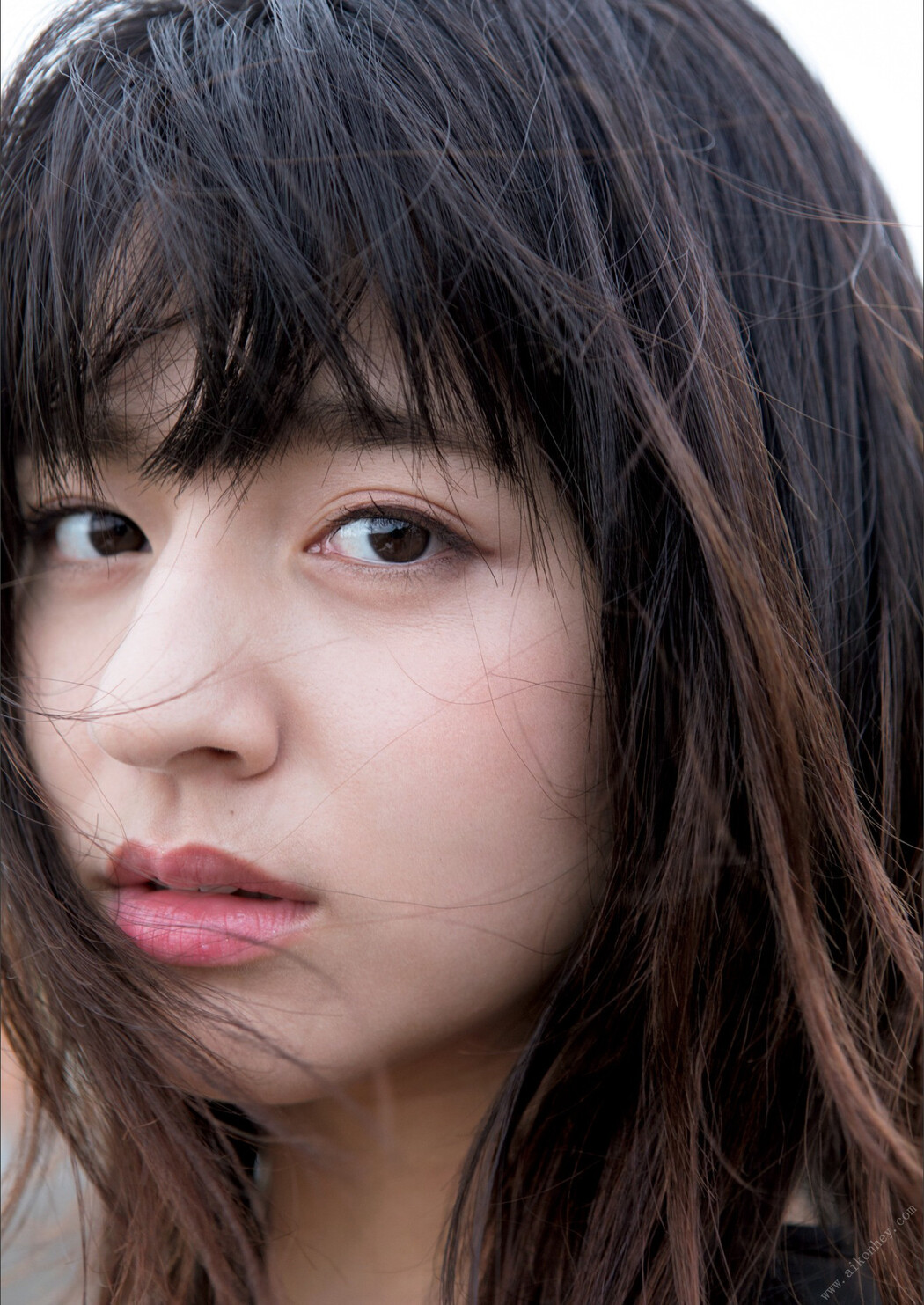 Kana Tokue 徳江かな, 写真集 電子版だけの特典カットつき！ 「KANA」 Set.03