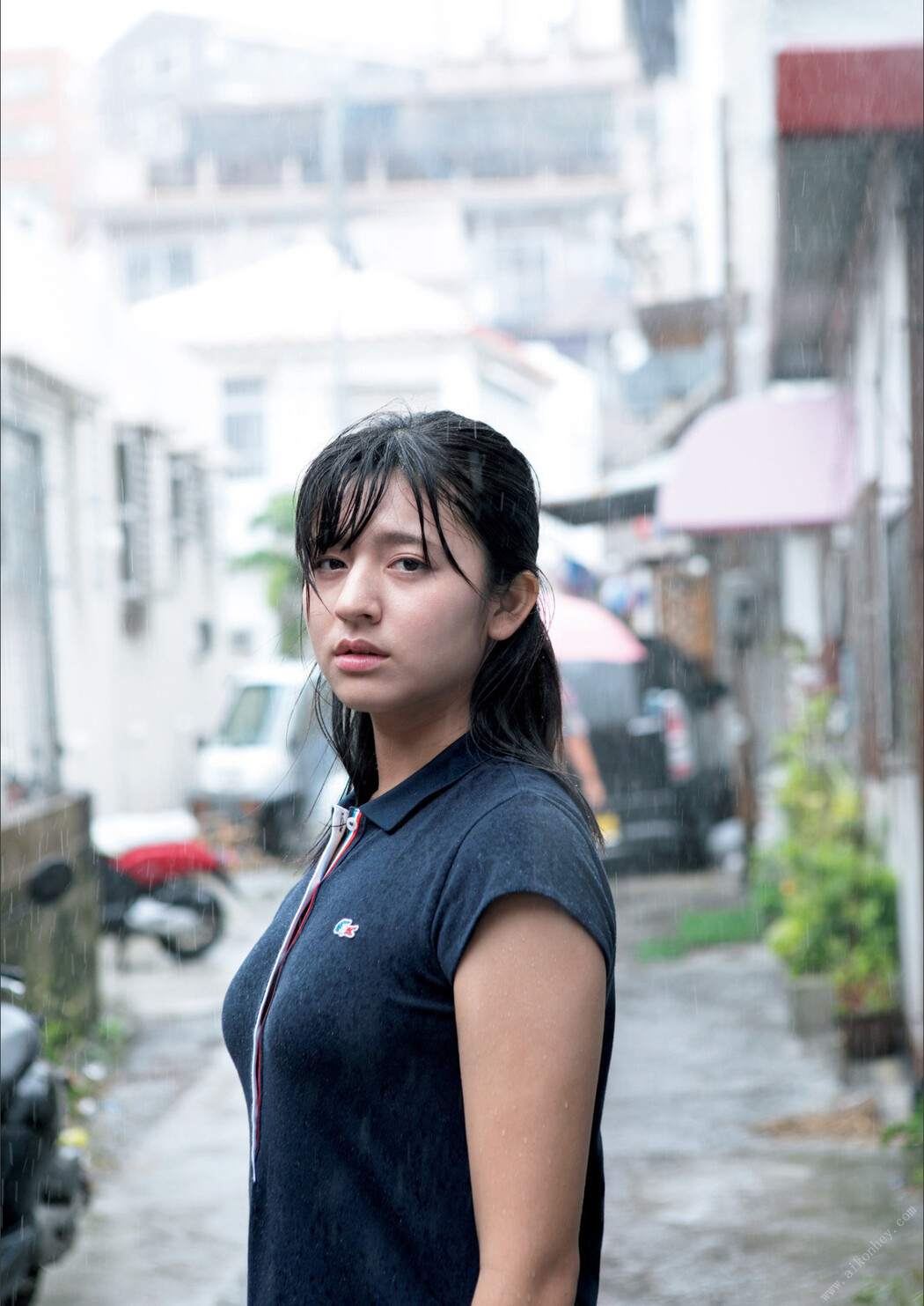 Kana Tokue 徳江かな, 写真集 電子版だけの特典カットつき！ 「KANA」 Set.04