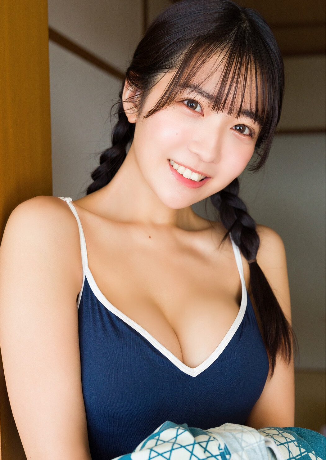 Kisumi Amau 天羽希純, デジタル写真集 「雪と水着と天羽希純！！」 Set.01