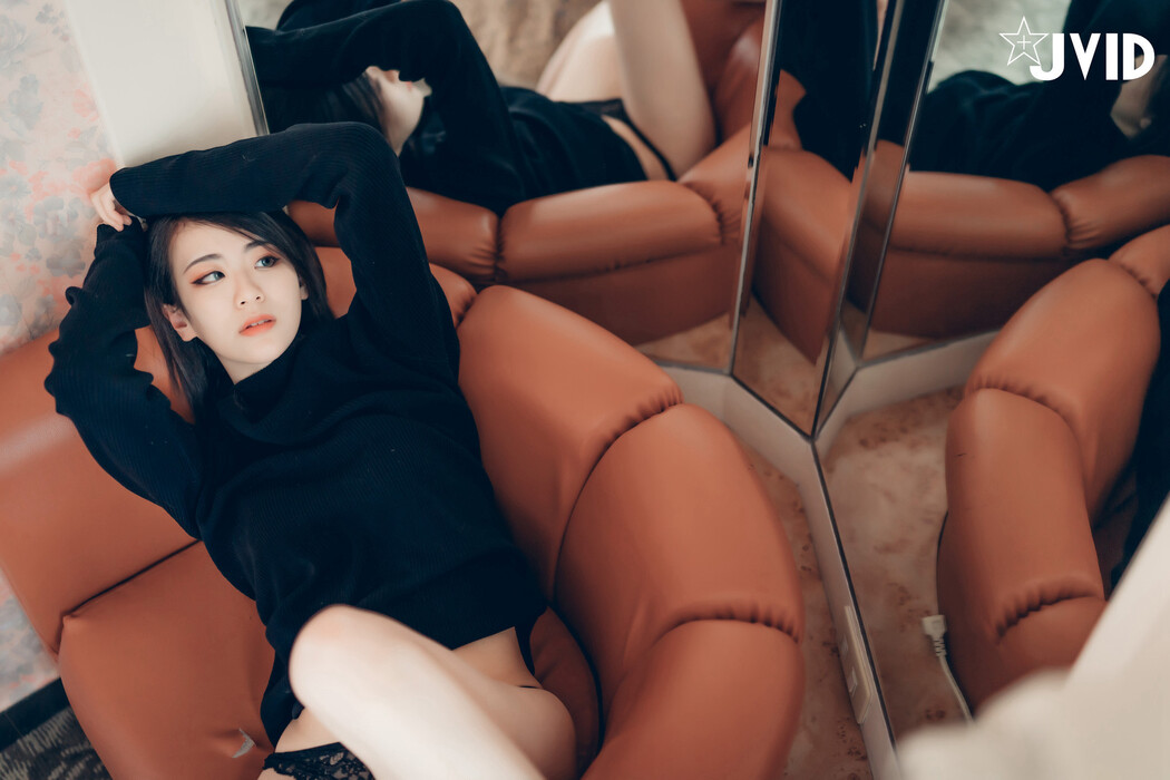 JVID精品 全裸無碼 阿瓈 空靈系怪奇美少女，美乳嫩白雪膚 Set.01 Cover Photo