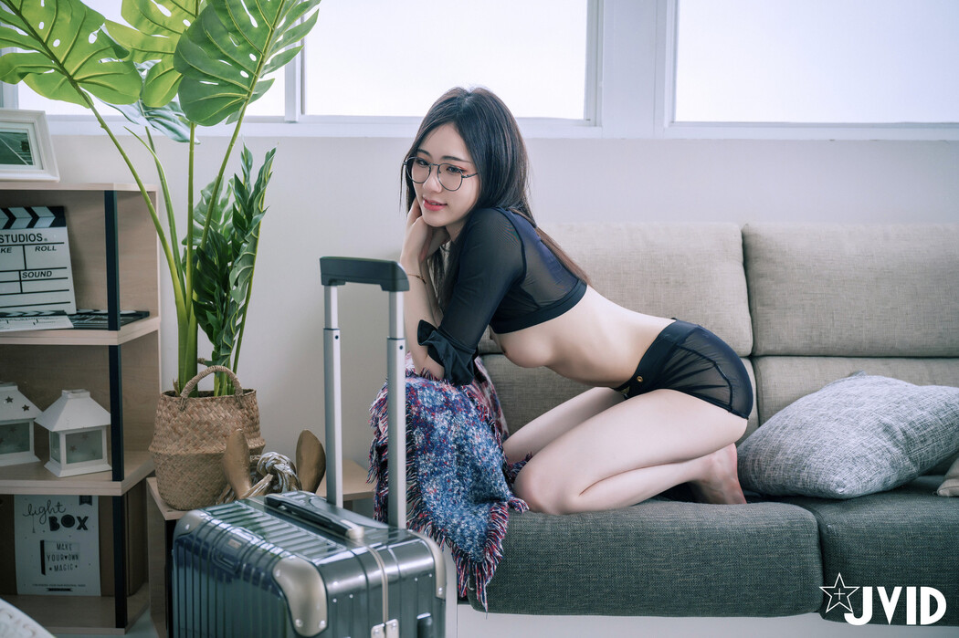 JVID精品 阿黎性感暗黑空姐,極透明空姐服令人血脈噴張 Set.03