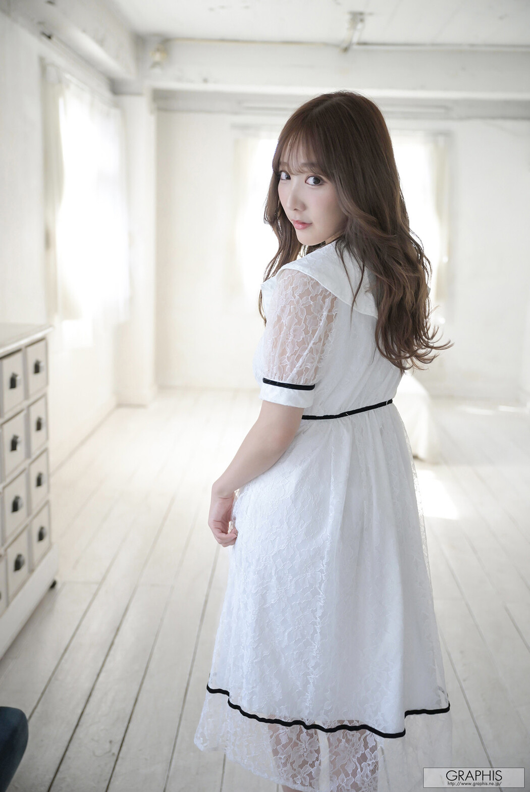 Conan Koyoi 小宵こなん, [Graphis] Gals 「Amazing Sexy」 Vol.2