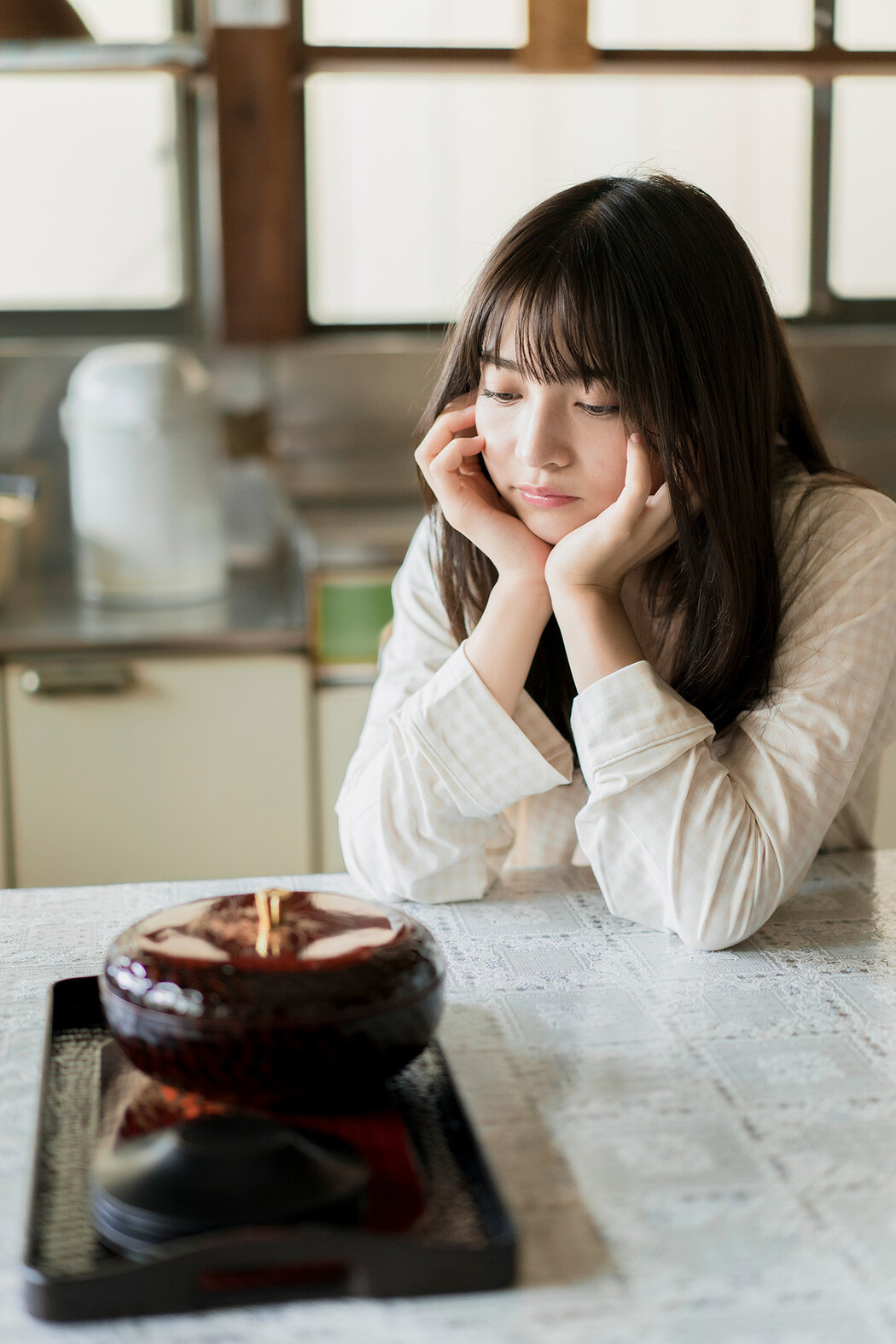 Nanako Kurosaki 黒嵜菜々子, FLASHデジタル写真集 「青春しよっか~日曜日の朝編~」 Set.01