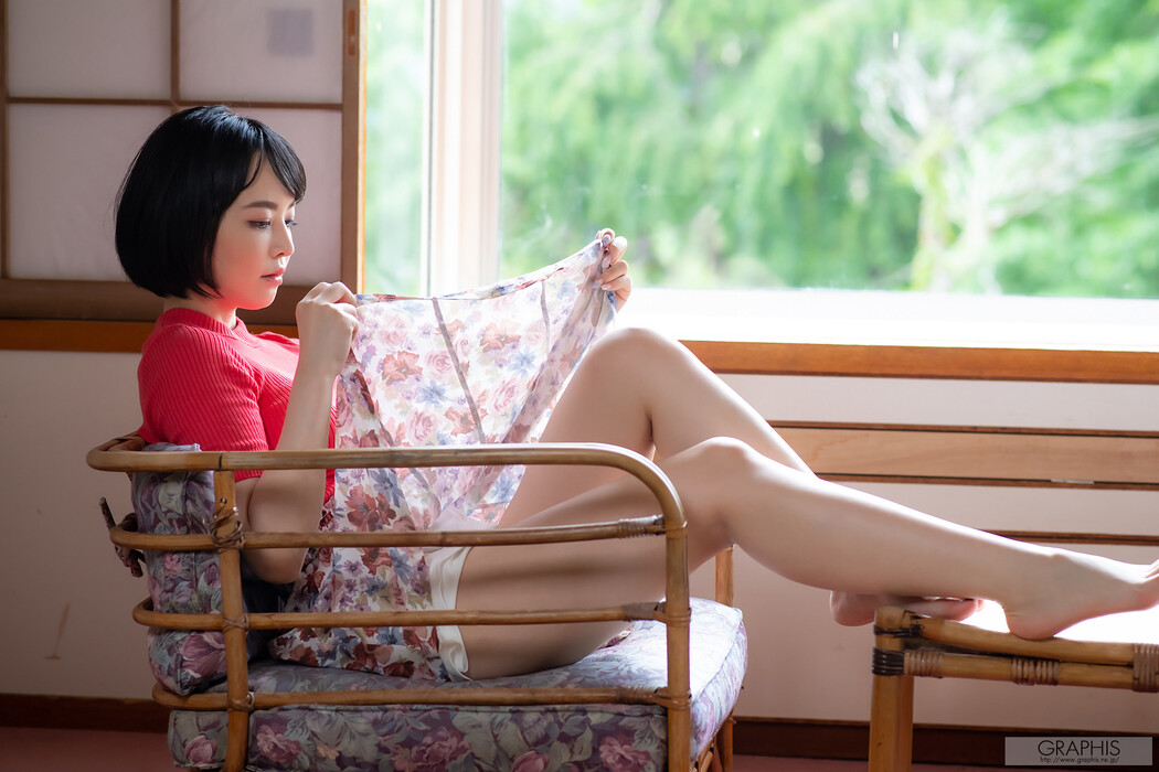 Tsubaki Sannomiya 三宮つばき, [Graphis] First Gravure Vol.01